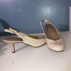 Life stride heels